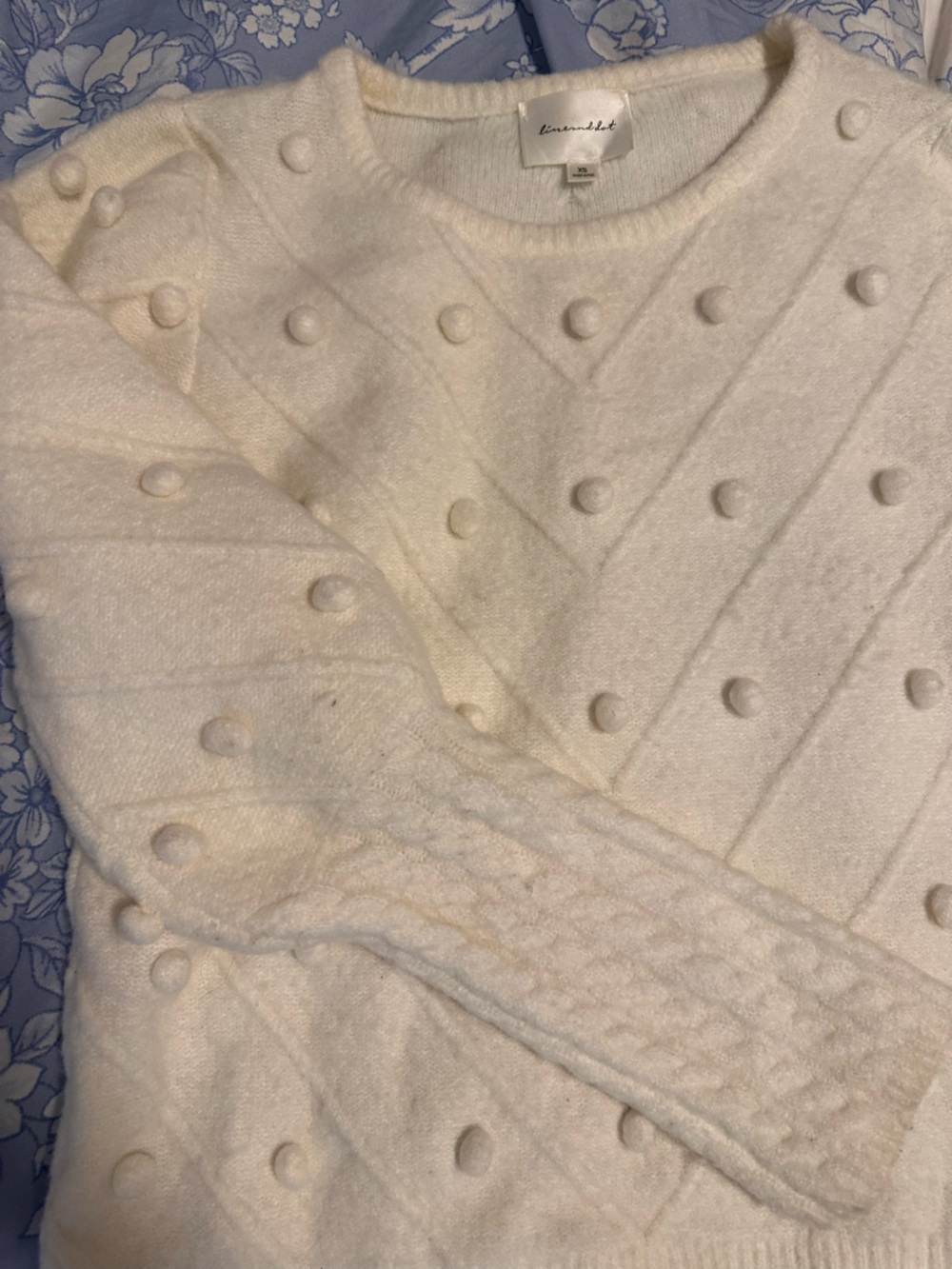 Cozy Textured Cream Knit Blanket with Pom Dot Detail